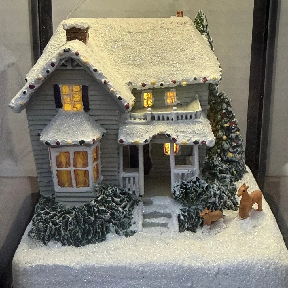 Thomas Kinkade Bradford Exchange Sparkle of the Season Serenity‎ Lantern LED
